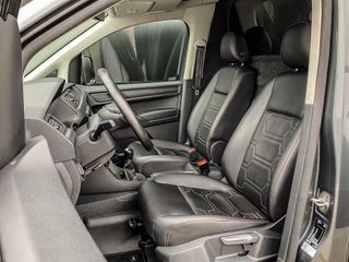 Voertuigafbeelding 13