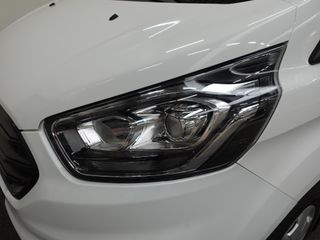 Voertuigafbeelding 3