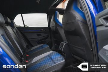 Voertuigafbeelding 32