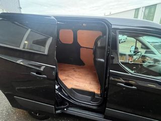 Voertuigafbeelding 8