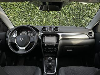 Voertuigafbeelding 5