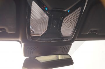 Voertuigafbeelding 24