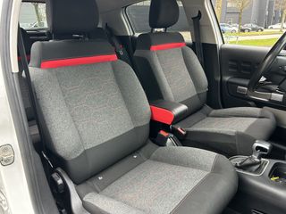 Voertuigafbeelding 17