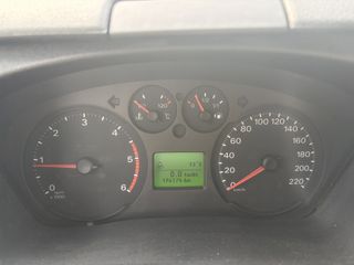 Voertuigafbeelding 16