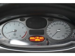 Voertuigafbeelding 18