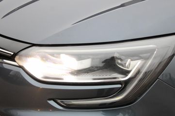 Voertuigafbeelding 4