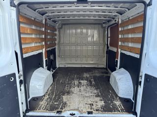 Voertuigafbeelding 32