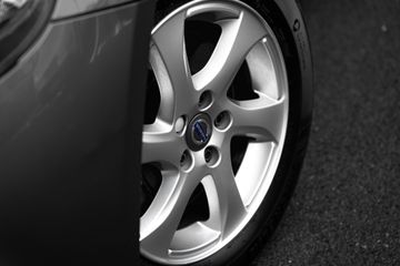 Voertuigafbeelding 4