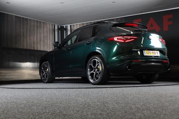 Voertuigafbeelding 2