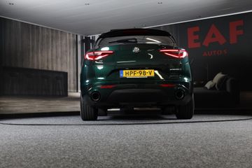 Voertuigafbeelding 32