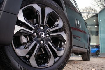 Voertuigafbeelding 11