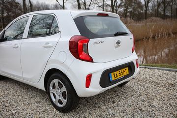 Voertuigafbeelding 13