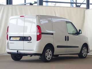 Voertuigafbeelding 4