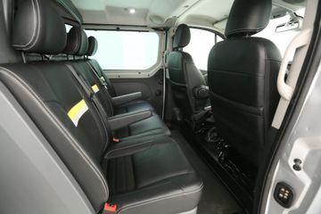 Voertuigafbeelding 12