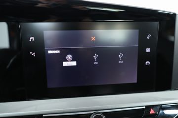 Voertuigafbeelding 11