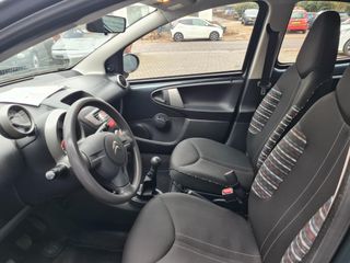 Voertuigafbeelding 6