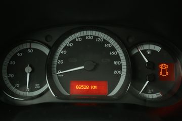 Voertuigafbeelding 12