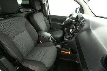 Voertuigafbeelding 8