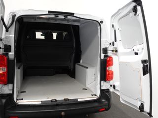 Voertuigafbeelding 10