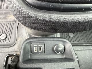 Voertuigafbeelding 38