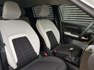 Voertuigafbeelding 3