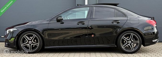 Voertuigafbeelding 2