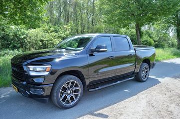 Voertuigafbeelding 2