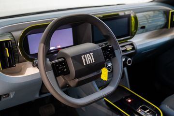 Voertuigafbeelding 12