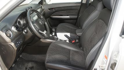 Voertuigafbeelding 10