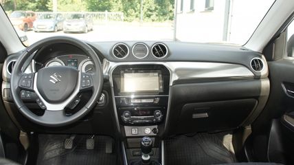 Voertuigafbeelding 9