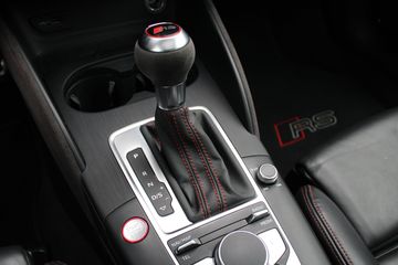 Voertuigafbeelding 15