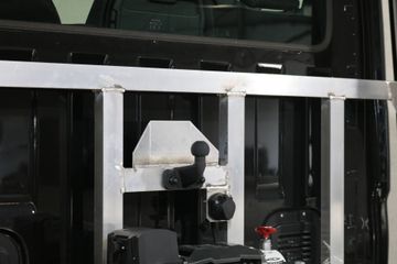 Voertuigafbeelding 17