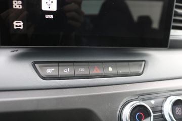 Voertuigafbeelding 38