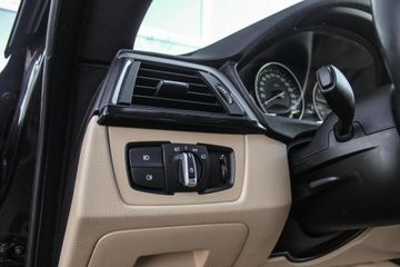 Voertuigafbeelding 38