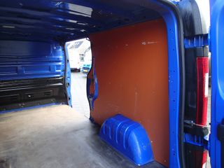 Voertuigafbeelding 12