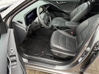 Voertuigafbeelding 4