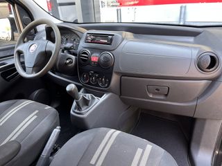 Voertuigafbeelding 26