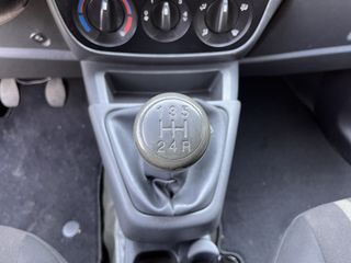 Voertuigafbeelding 30