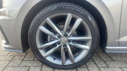 Voertuigafbeelding 3