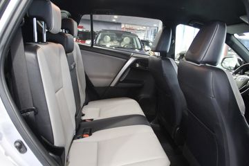 Voertuigafbeelding 4