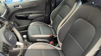 Voertuigafbeelding 23