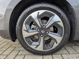 Voertuigafbeelding 8