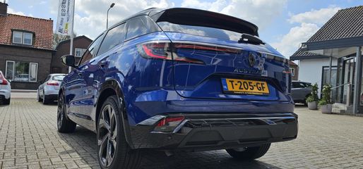 Voertuigafbeelding 13