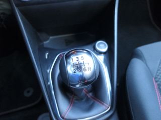 Voertuigafbeelding 24