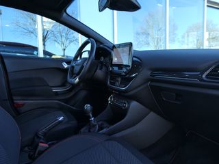 Voertuigafbeelding 6