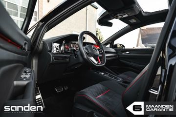 Voertuigafbeelding 37