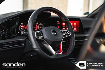 Voertuigafbeelding 38