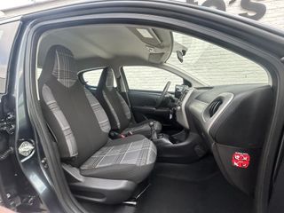 Voertuigafbeelding 17