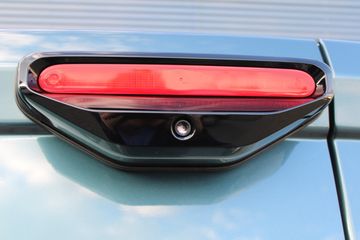 Voertuigafbeelding 8