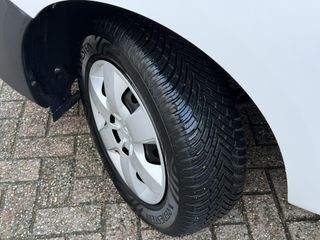 Voertuigafbeelding 28